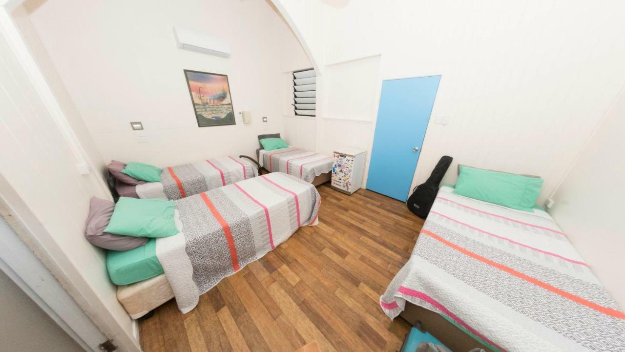Hostel Castaways Backpackers Cairns Zewnętrze zdjęcie
