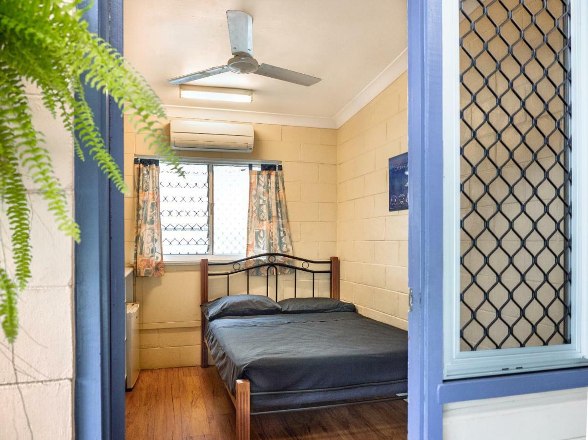 Hostel Castaways Backpackers Cairns Zewnętrze zdjęcie